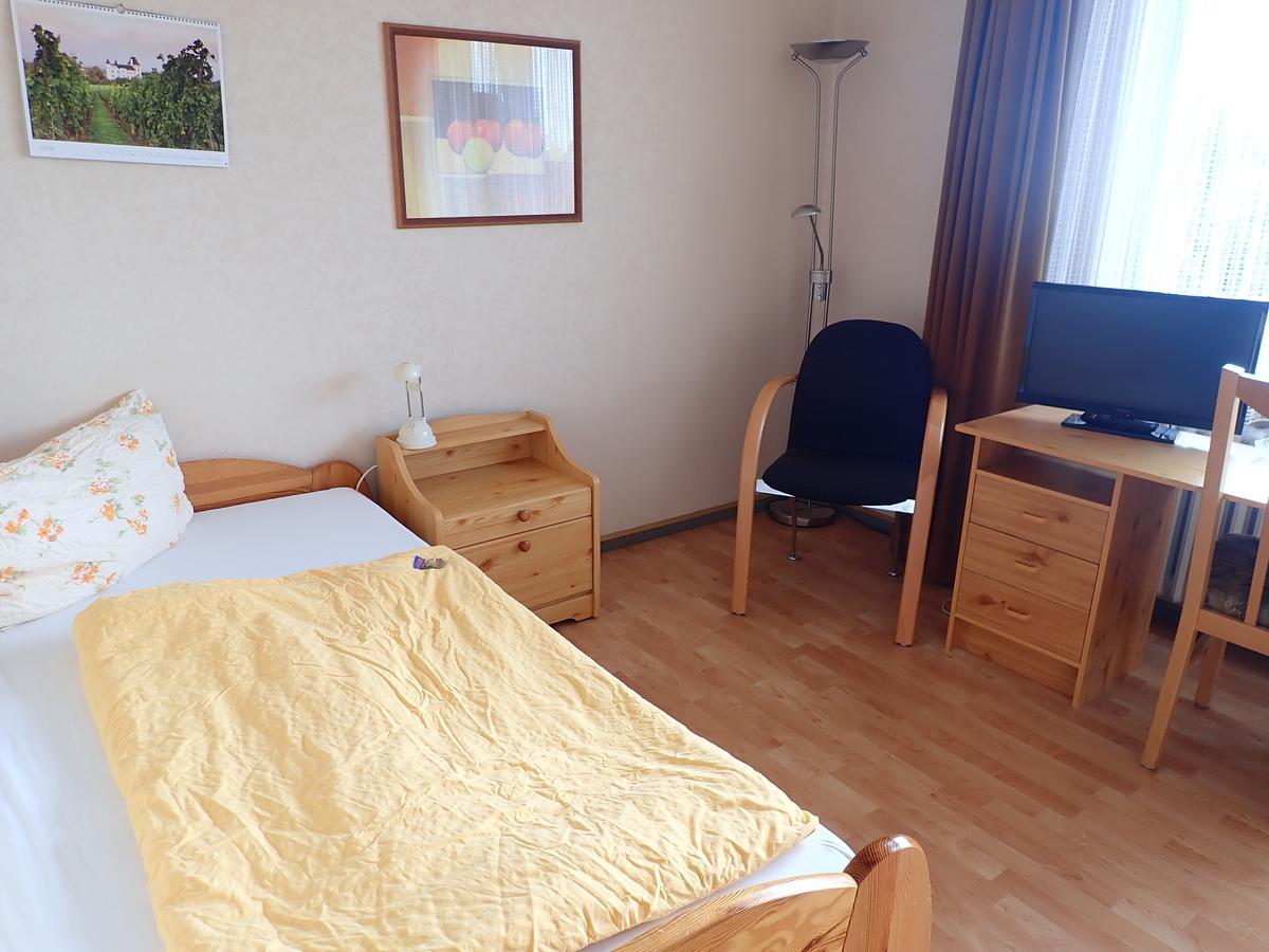 Haus Charlotte Otel Bad Nenndorf Dış mekan fotoğraf